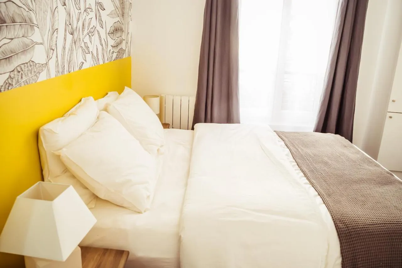 Newly Remodeled 2Bed Apt With Elevator - Mobility Lease For Students And Work Only- Minimum 30 Night Stays Parijs 0*,  Frankrijk